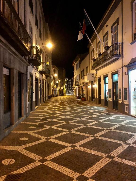 Open Door Loft Otel Ponta Delgada Dış mekan fotoğraf